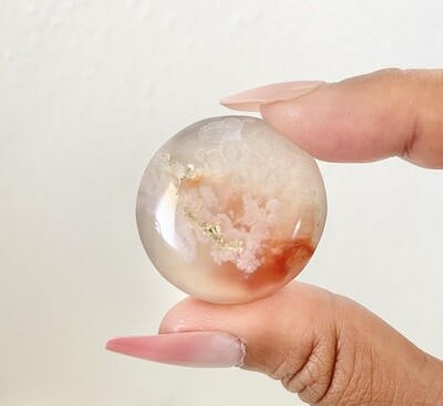 Type of Clouds Flower Agate Rounds