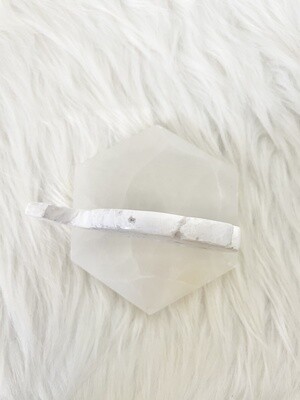 Babar White Lace Agate Druzy Elephant