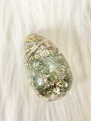 Butterfly Eggs River Jasper Palmstone with Druzy Caves