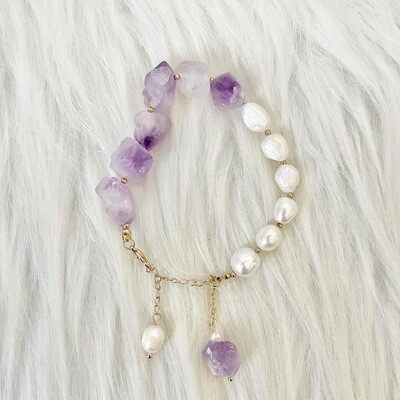 Violet Pearly Sky Amethyst & Pearl Bracelet