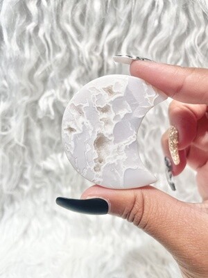 Moonwalk White Lace Agate Moons