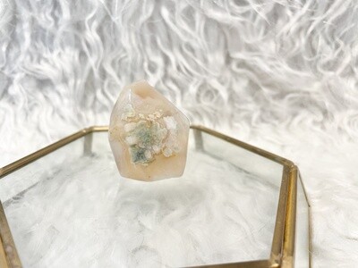 Flower Neighborhood Flower Agate Freeforms