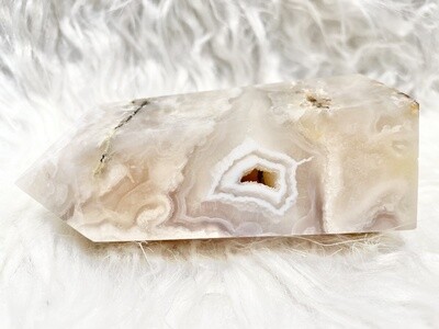 Flower Girl White Flower Agate Tower