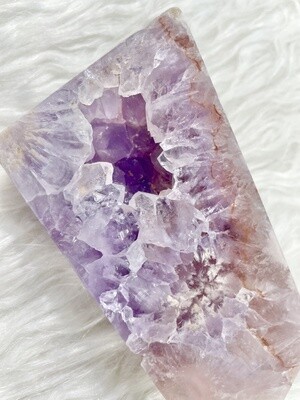 Queen of Spades Flower Agate x Amethyst Tower
