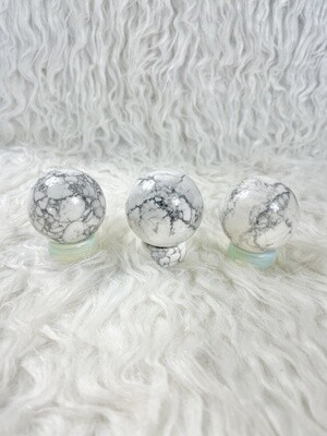 Marble Howlite Spheres