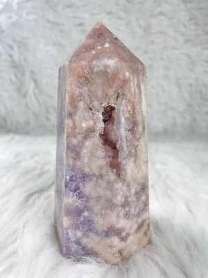 Melty Frosting Flower Agate in Amethyst Tower
