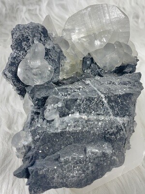 Concert Stage UFO Calcite