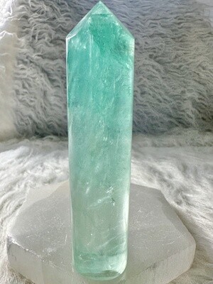Island Waves Teal Fluorite Tower