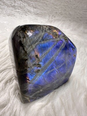 Violet Metallic Vibes Labradorite Freeform