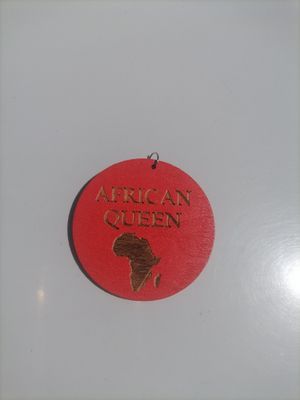 AFRICAN QUEEN EARING
