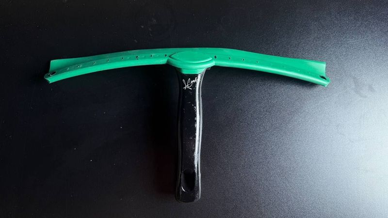 The Final Squeegee – Essential for Every PPF Installer