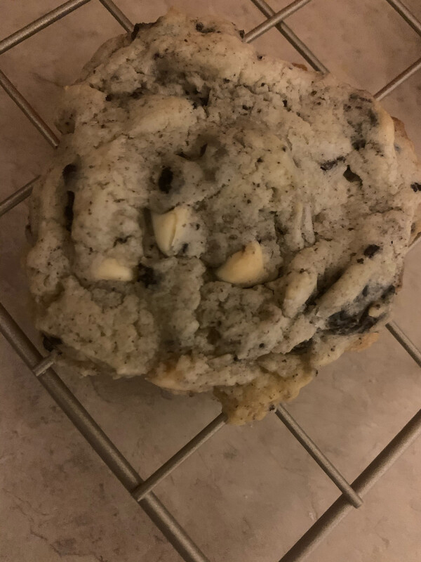 Cookies and Creme Cookies w/White Chocolate Chips