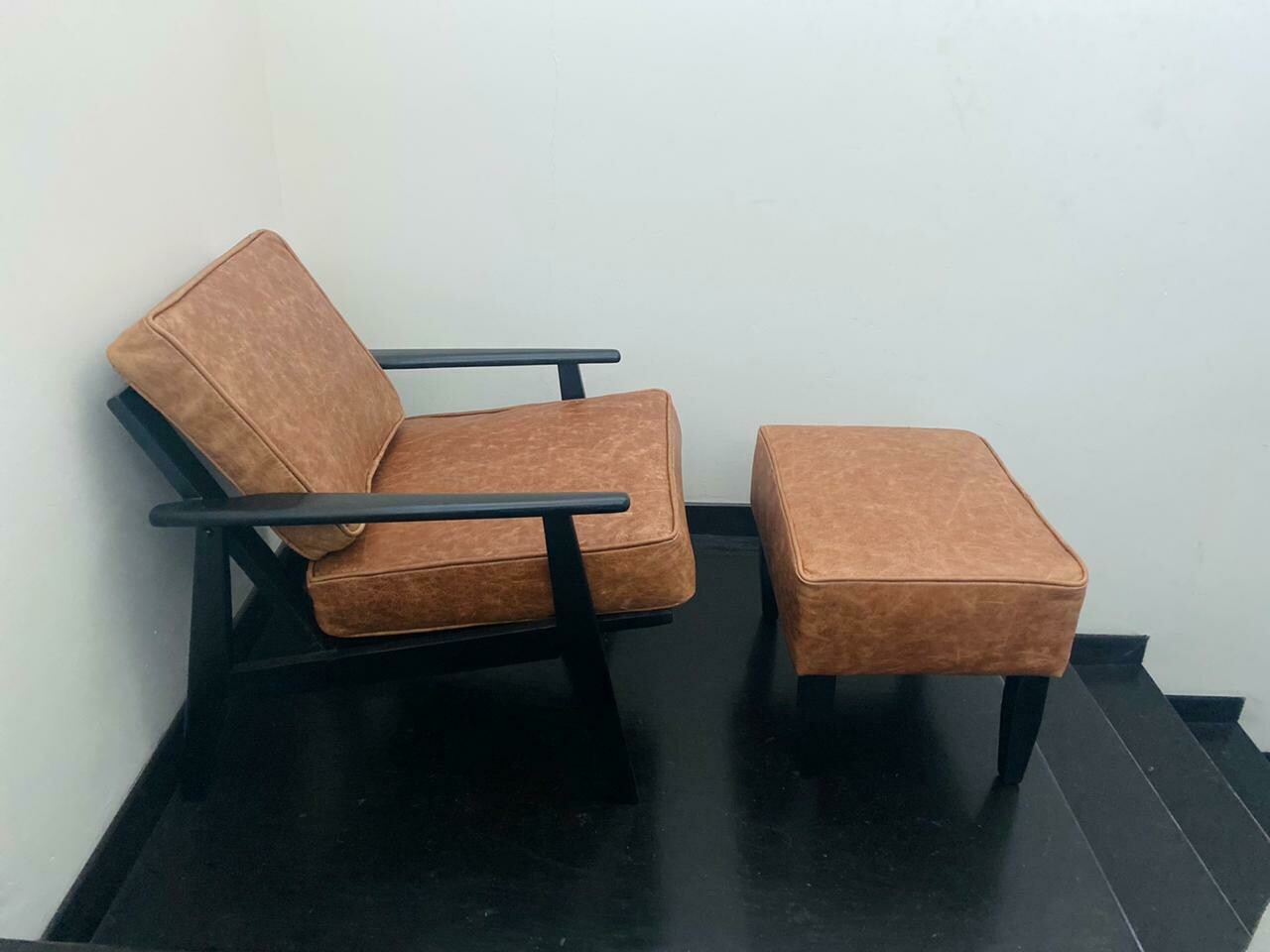 The Library English Leather Chair &amp; Foot Ottoman