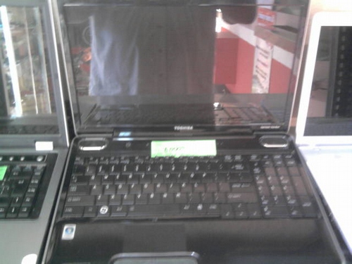 Toshiba Satelite A505-S6960
