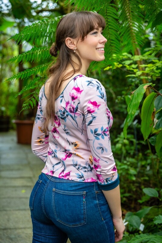 Miranda Merra Shirt Miranda Merra Shirt "Flower" Wendeshirt