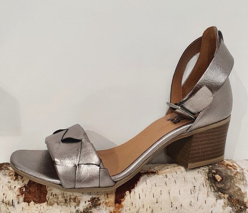 MizMooz Sommerschuh in Silber MizMooz Sommerschuh in Silber