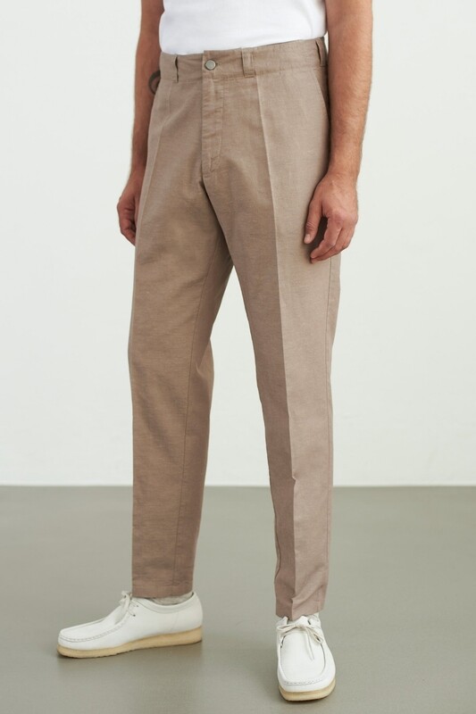 About Companions Hose aus Leinen hellbraun About Companions Hose aus Leinen hellbraun