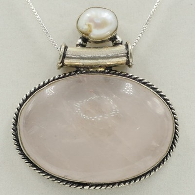 Rose Quartz with Pearl Pendant Rose Quartz with Pearl Pendant