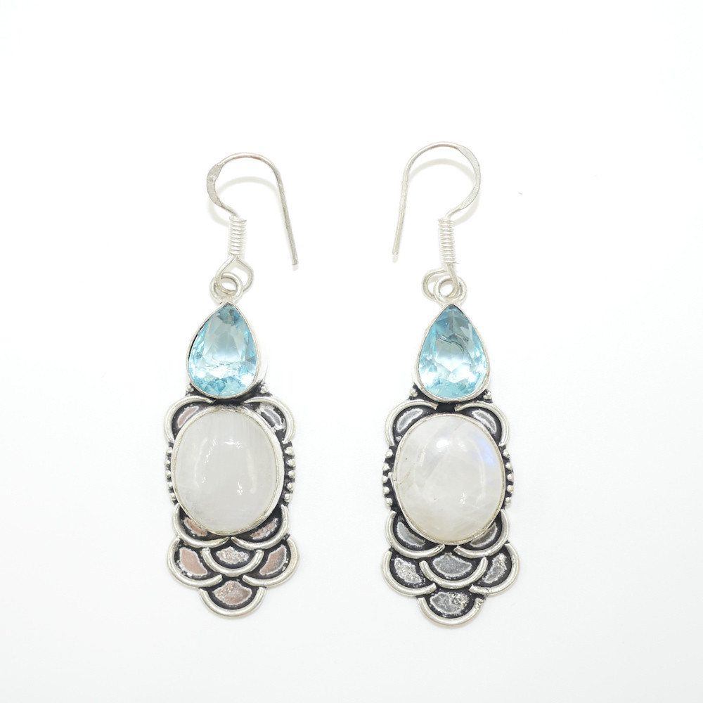 Moon Stone and Aquamarine Earrings Moon Stone and Aquamarine Earrings