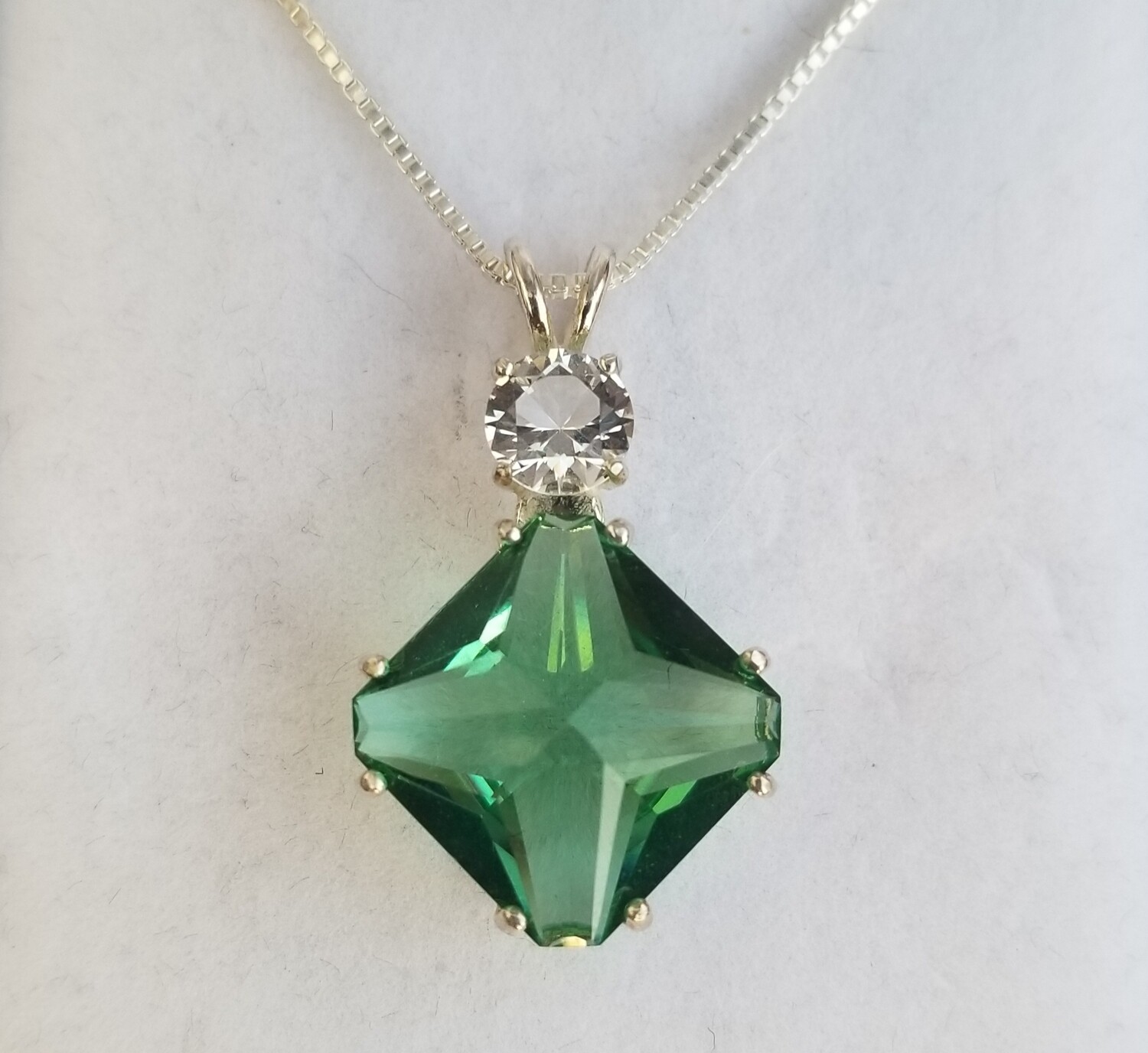 Tibetan Green Free Magician with Clear Quartz Tibetan Green Free Magician with Clear Quartz
