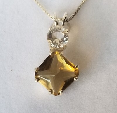 Citrine Mini Magician with Clear Quartz Citrine Mini Magician with Clear Quartz