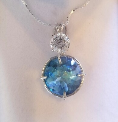 Aqua Aura Radiant Heart with Clear Quartz Aqua Aura Radiant Heart with Clear Quartz