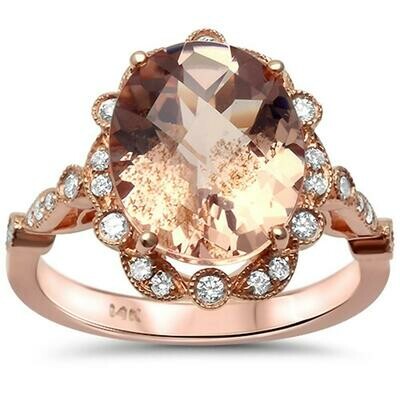 Vintage Oval 4.7 carat Morganite & Diamonds 14k Rose Gold Vintage Oval 4.7 carat Morganite & Diamonds 14k Rose Gold