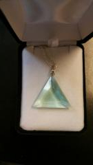 *NEW* Blessed Large Green Obsidian Casa Triangle Pendant On Chain *NEW* Blessed Large Green Obsidian Casa Triangle Pendant On Chain