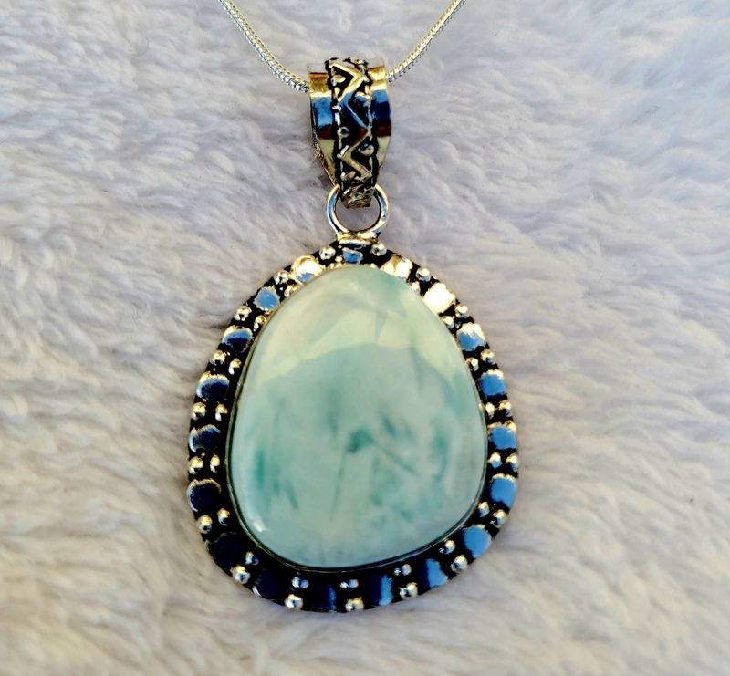 Larimar Natural Square
