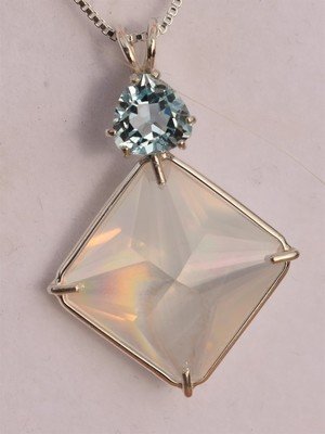 Energy Gems           Magician Cut