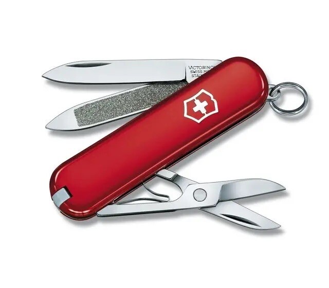 Victorinox Swiss Army Knife - Classic (Red)
