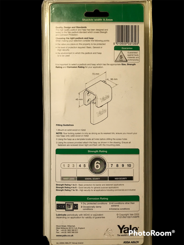Yale security padlock with hasp