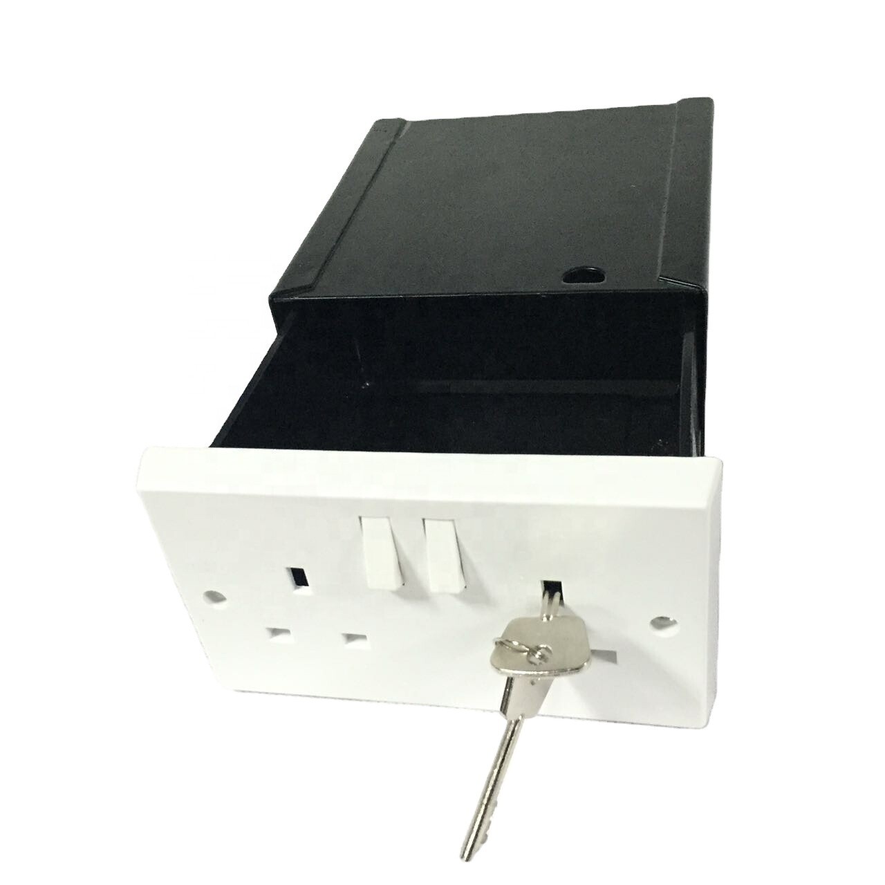 Plug clearance socket safe