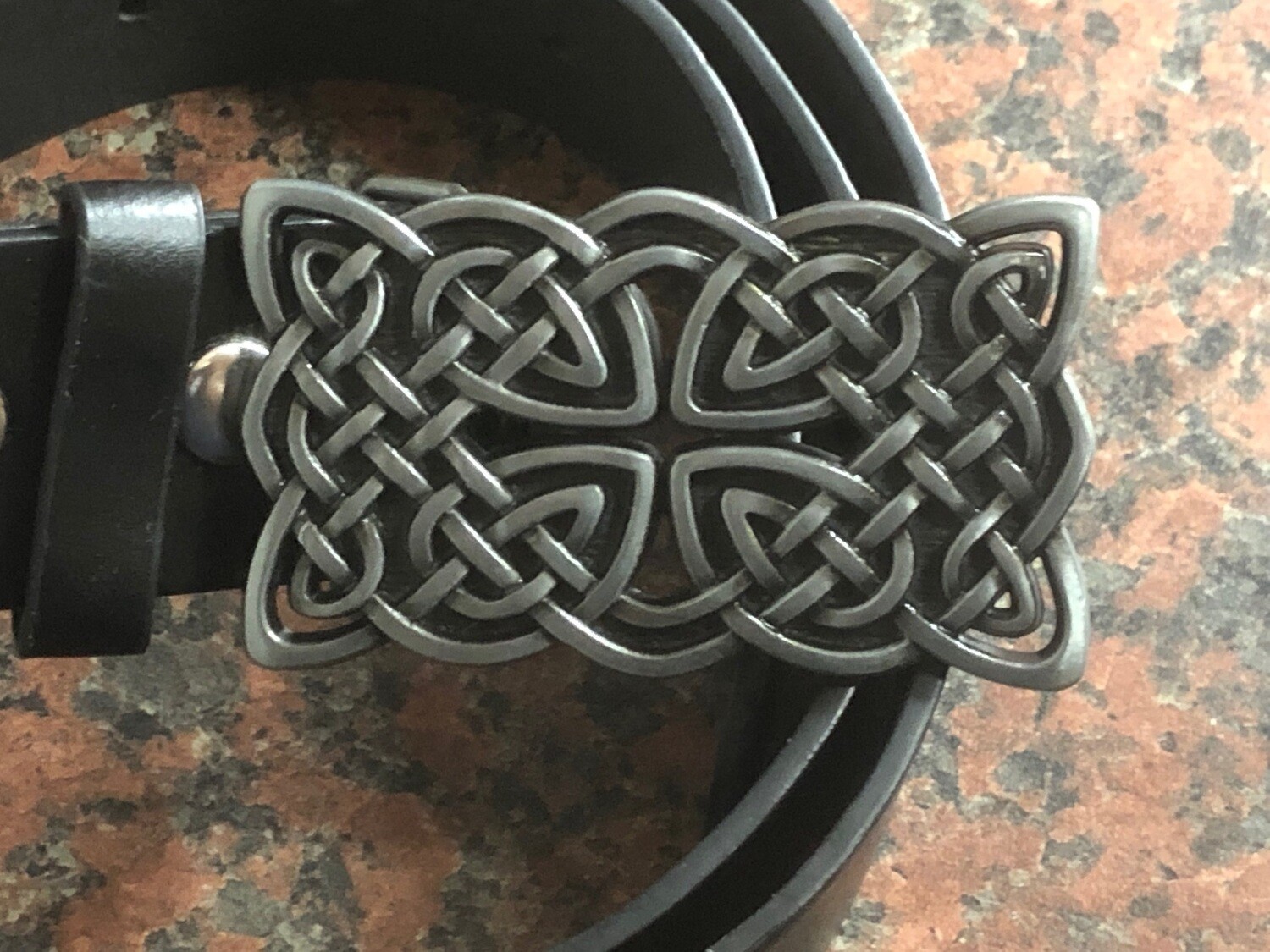 CELTIC KNOT buckle with belt Silver colour metal design
