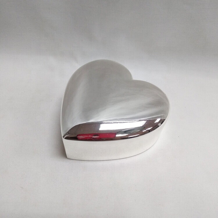 Metal Heart Shaped Trinket Gift Box