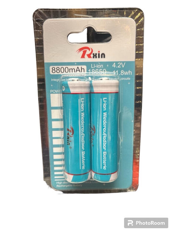 Rxin - 8800mAh Lithium Ion 18650 4.2V RECHARGEABLE BATTERY 11.8wh