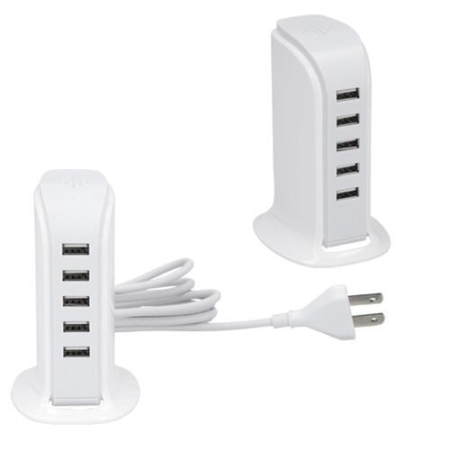 Concentrador de plástico con 5 puertos USB y extensión para contacto universal. CONNECT