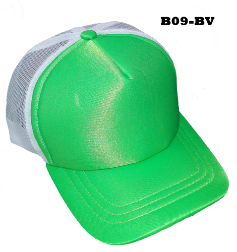 Gorra de malla blanca con frente y visera verde neón