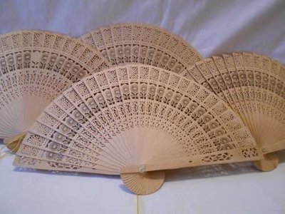 Abanico de madera (Mínimo Doce piezas)