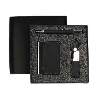 SET DE REGALO PRAGA, INCLUYE: LLAVERO, PLUMA Y PORTA TARJETAS