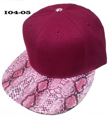 Gorra Snapback color vino