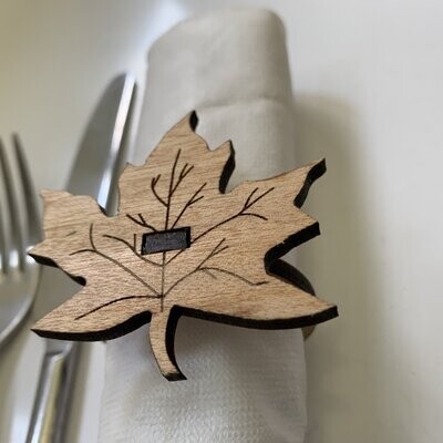 Pair of Napkin rings - Maple Leaf