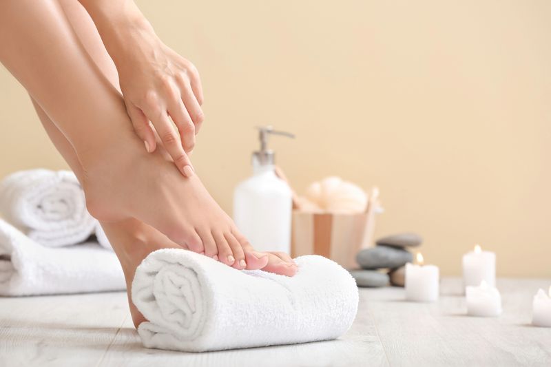 Nail Bar – Manicures &amp; Pedicures