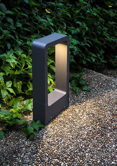 ProLuce® STELLA Wegleuchte 163x57x300mm, 8WIP65, 600 lm, 3000K, 240VAC, schwarz