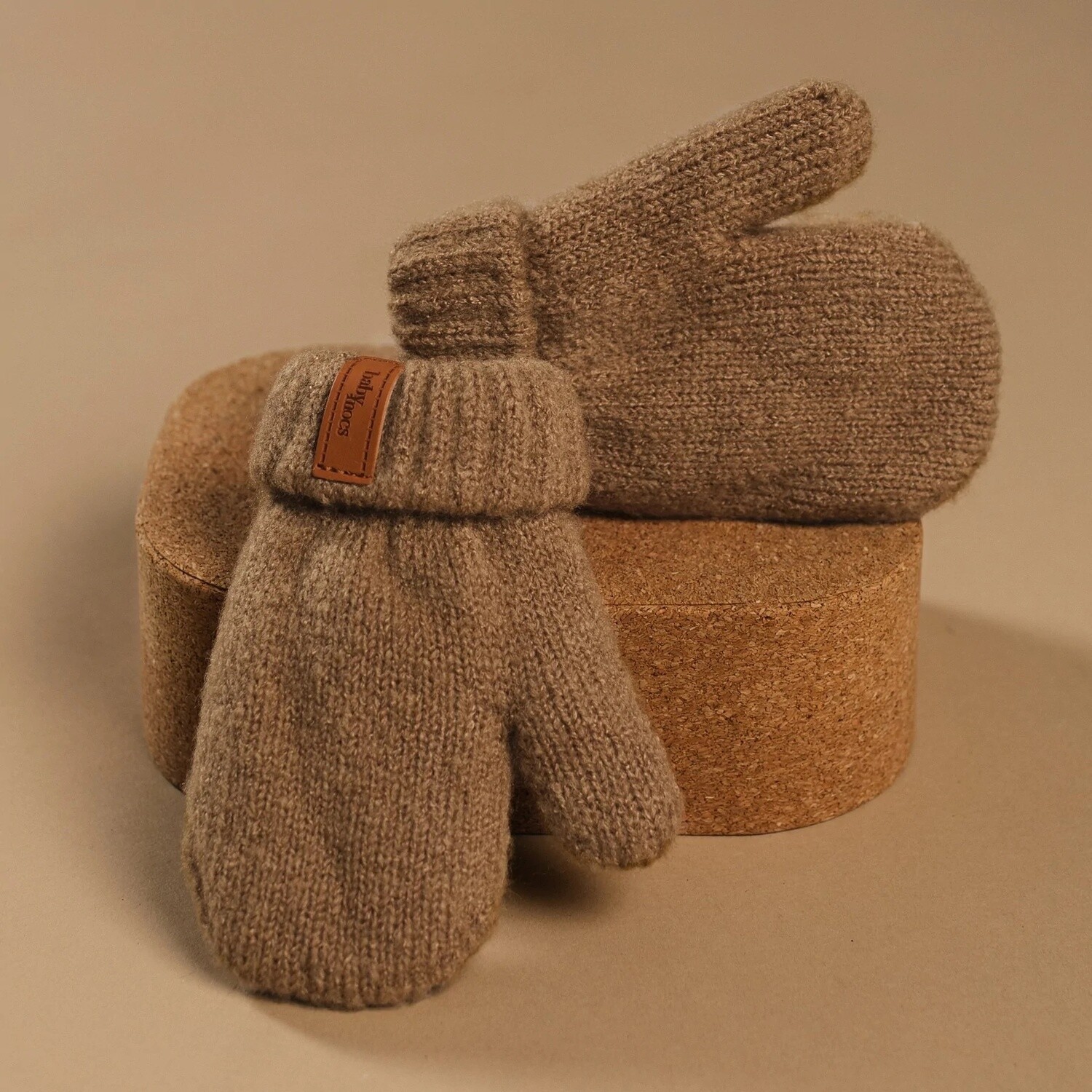 BabyMocs Mittens Caramel
