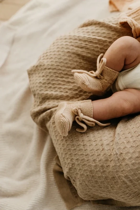 Frankie Blanket sand