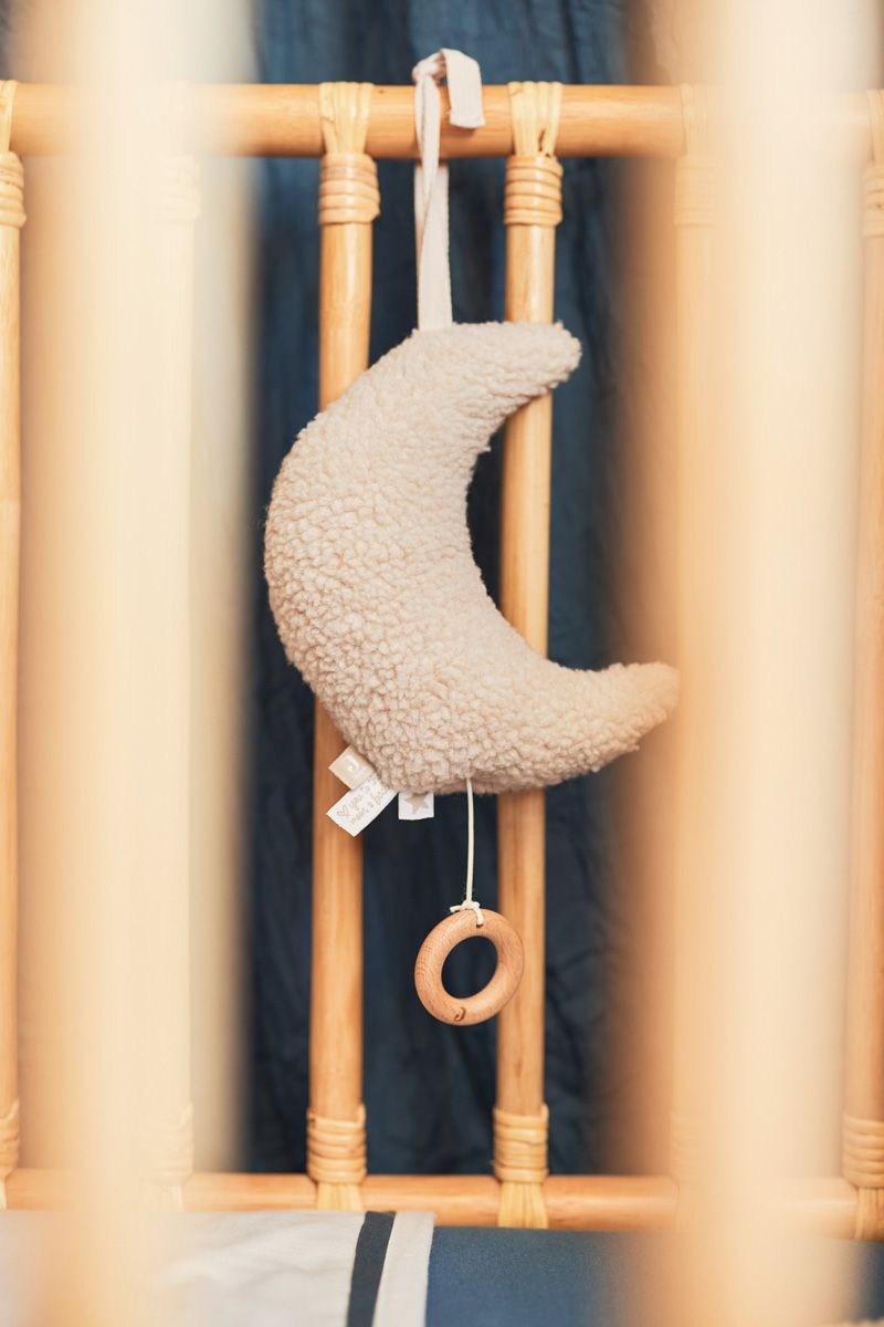 Moon Muziekhanger nougat