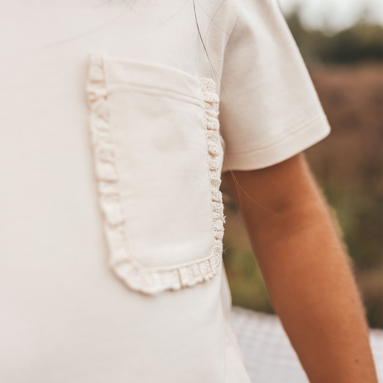 Solid Pocket Tee ecru