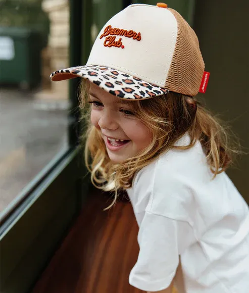 Cap LEO O