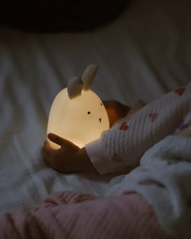 Winston Rabbit Night Light Creme